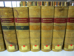 006-biblioteca_economica_carandell.JPG